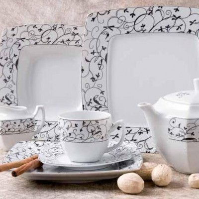 Service de table carré en porcelaine fine blanche Fleur de pommier - Services  de table, vaisselles en porcelaine - Tasse & Assiette