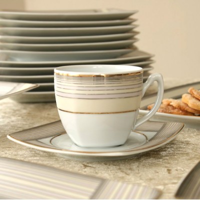Tasse & Assiette : Service de table en porcelaine fine blanche